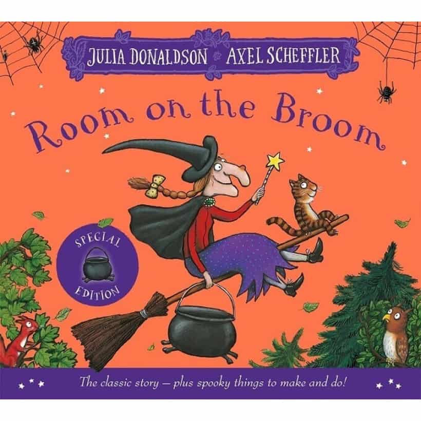 room on the broom halloween special : the classic story plus halloween things to make and do